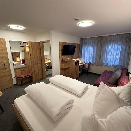 Hotel Ochsen Ammerbuch Экстерьер фото