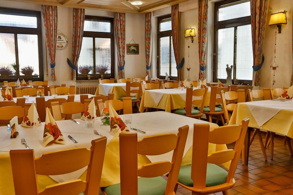 Hotel Ochsen Ammerbuch Экстерьер фото
